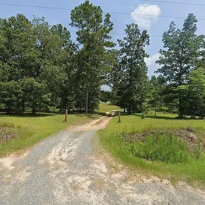 203 Hicks Rd, Reynolds, GA 31076