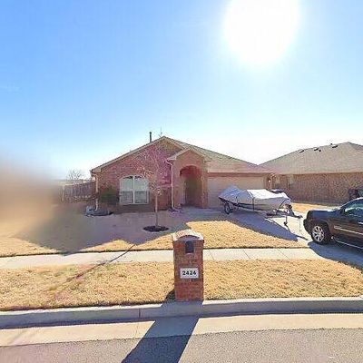 2424 Ressie Ln, Yukon, OK 73099