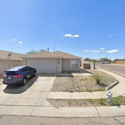 2434 S Saint Thomas Aquinas Dr, Tucson, AZ 85713