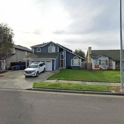 2465 Lemur St, Santa Rosa, CA 95401