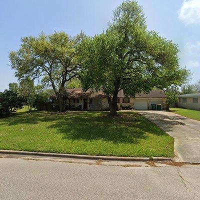 2609 Lake Park Dr, La Marque, TX 77568