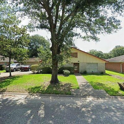 2307 French Pl, Baytown, TX 77520