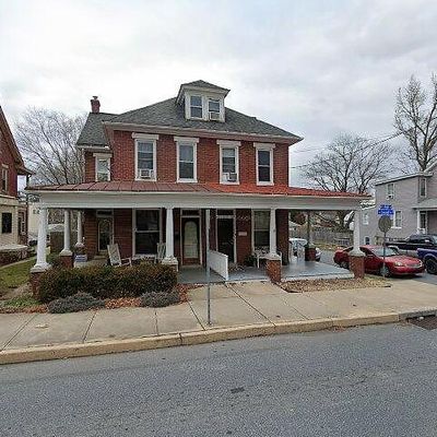 233 E High St, Elizabethtown, PA 17022