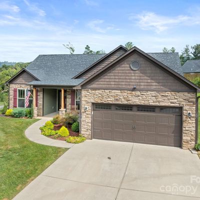 237 Water Leaf Dr, Weaverville, NC 28787