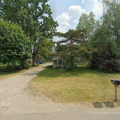 2378 Imlay City Rd, Lapeer, MI 48446