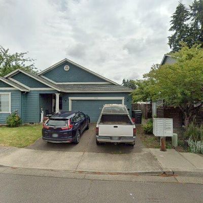 2962 Walnut Ct, Hubbard, OR 97032