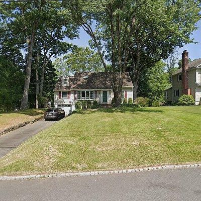 3 Green Knolls Rd, Morristown, NJ 07960