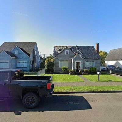 3022 Aberdeen Ave, Hoquiam, WA 98550