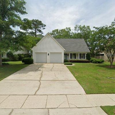 30557 Pine Ct, Daphne, AL 36527