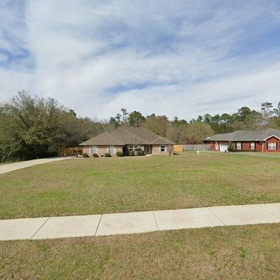 3058 Zach Ave, Crestview, FL 32536