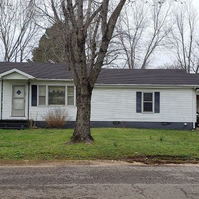 306 Johnson St, Lawrenceburg, TN 38464