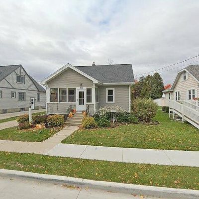 311 Gray St, Green Bay, WI 54303