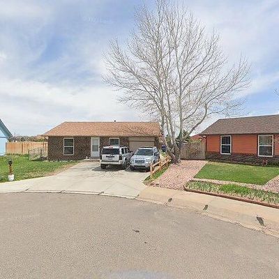 270 Cleveland Ct, Bennett, CO 80102