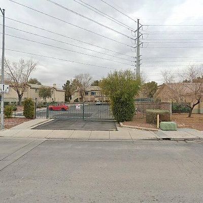 2725 S Nellis Blvd, Las Vegas, NV 89121