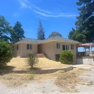 275 Summit Dr, Banning, CA 92220