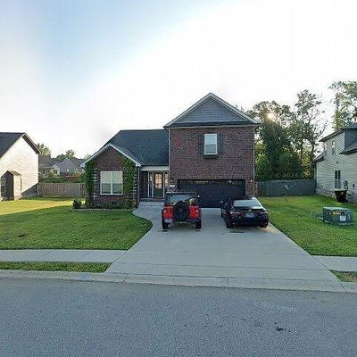 342 Rye Dr, Clarksville, TN 37043