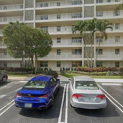 3510 Oaks Way #103, Pompano Beach, FL 33069