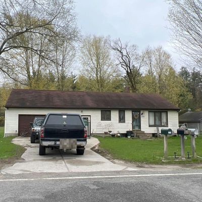 355 Chestnut, Howard City, MI 49329