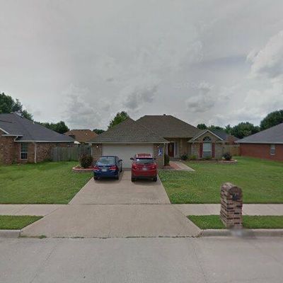 3600 Mockingbird Ln, Rogers, AR 72756