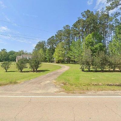 36065 Walker Rd N, Walker, LA 70785