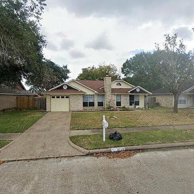 3718 Clover Ln, Deer Park, TX 77536