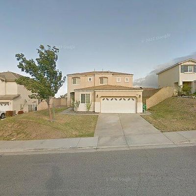 37402 Maidenhair Ln, Palmdale, CA 93551