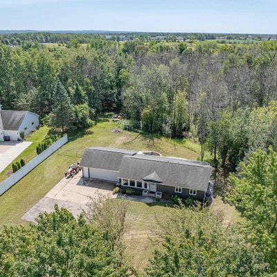 3185 Pioneer Dr, Green Bay, WI 54313