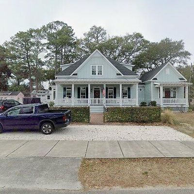 319 N Lord St, Southport, NC 28461