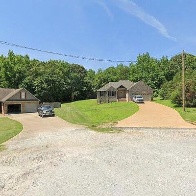 320 Dlynn Cv, Henderson, TN 38340