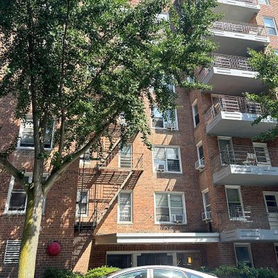 3206 Fairfield Ave, Bronx, NY 10463