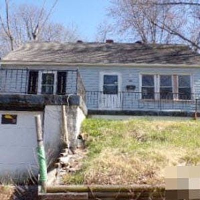 3210 Clifton Ave, Alton, IL 62002