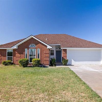 3309 English Creek Ct, Azle, TX 76020