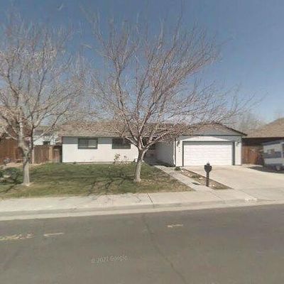 410 Heron Ln, Fallon, NV 89406