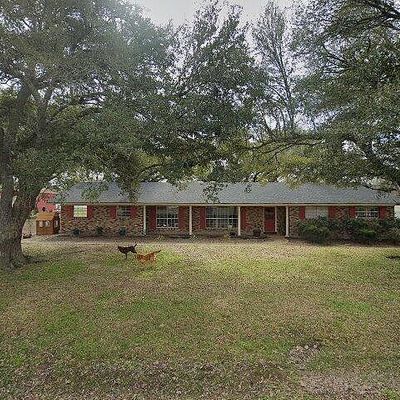 412 Robinhood Ln, Delhi, LA 71232