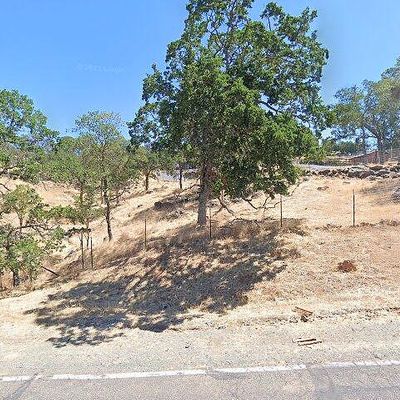 4125 Paolini Rd, Valley Springs, CA 95252