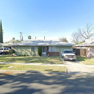 4139 E Turner Ave, Fresno, CA 93702