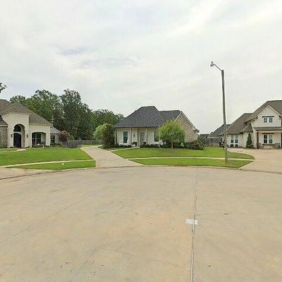 414 Independence Cir, Benton, LA 71006