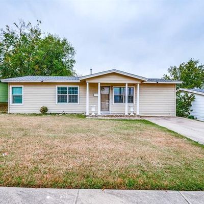 4204 Carmel Ave, Fort Worth, TX 76119