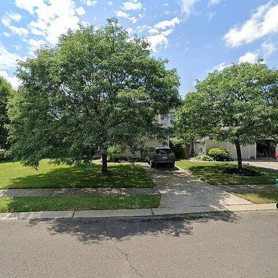 391 Tall Meadow Ln, Yardley, PA 19067