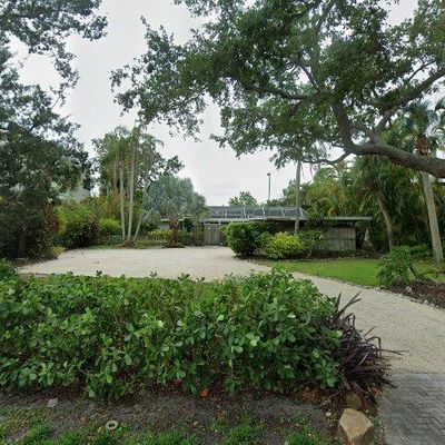 3928 Roberts Point Rd, Sarasota, FL 34242