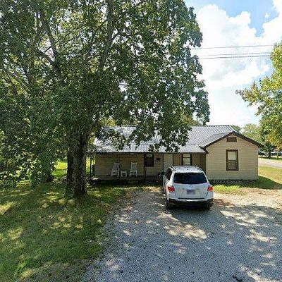 394 Smith Ave, Hohenwald, TN 38462