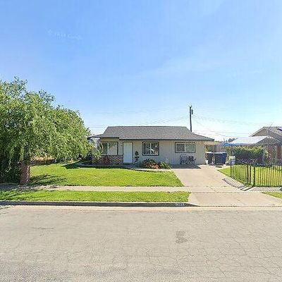 397 Sidney Ave, Hanford, CA 93230