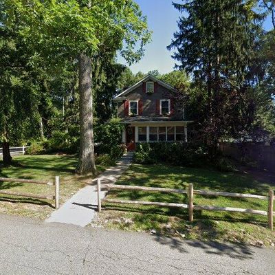 40 Bell Rd, Boonton, NJ 07005