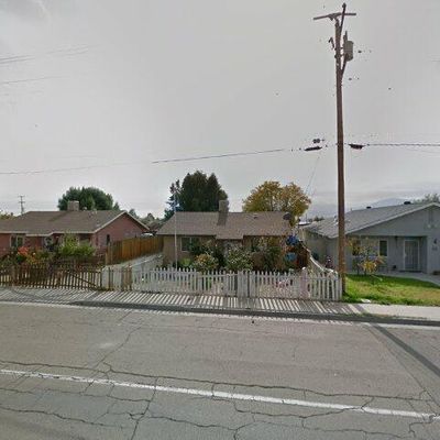 404 W San Joaquin St, Avenal, CA 93204