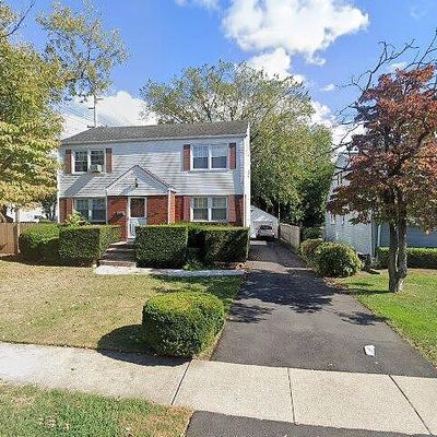 492 Davison St, Maywood, NJ 07607