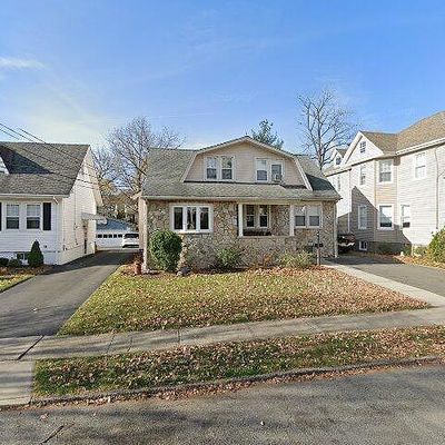 50 3 Rd Ave, Hawthorne, NJ 07506