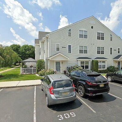 50 Winged Foot Ct, Howell, NJ 07731