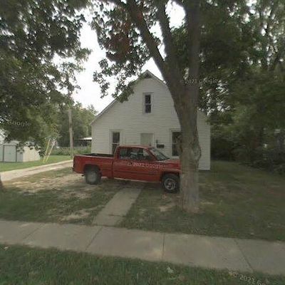 518 N College St, Salem, IL 62881