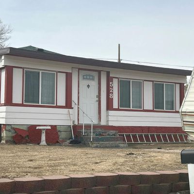 528 W Miller St, Rawlins, WY 82301