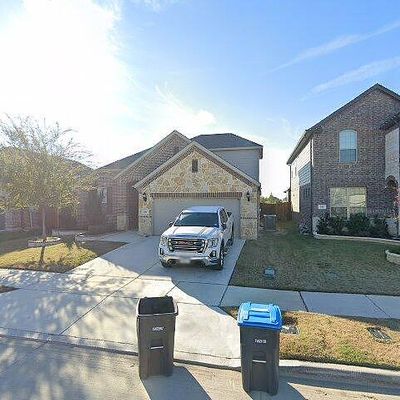 529 White Bud Ln, Fort Worth, TX 76131